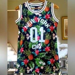 CACO JERSEY, Size S!  Excellent NEW condition! 🌻🌻🌻🌻🌻🌻🍎🍎🍎🍎🍎🍎🍎